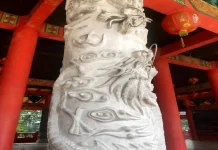Mengapa Motif Mega Mendung Hadir di Klenteng Sam Poo Kong?
