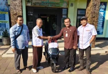 Video Rapor Humanis Viral, Guru SMA di Pekalongan Dapat Apresiasi Presiden PKS