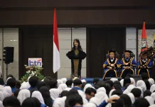 Wamen PU Tantang Mahasiswa Undip Tak Ragu Ciptakan Solusi Buat Masyarakat
