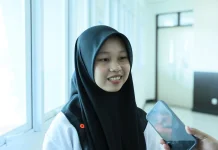 Beasiswa Santri Jateng Antar Aqila Tempuh Pendidikan di Kedokteran Gigi Undip