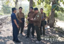 Jalan Desa Krobokan Tergerus Sungai, Perhutani Dukung Jalur Alternatif