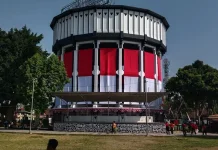 Semarakkan HUT Kemerdekaan RI, Water Toren Magelang Berselimut Merah Putih