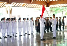 Paskibraka Pati Dikukuhkan, Plt Bupati Pati Pesan Semangat