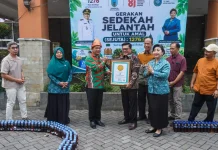 Salatiga Cetak Rekor LEPRID, 1.276 Botol Jelantah Jadi Amal