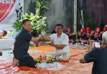 Meriah Tak Harus Mewah, Warga Rembang Hidupkan Tirakatan dengan Gotong Royong