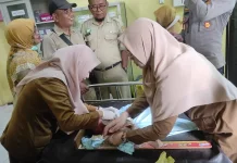 Ari-ari Masih Menempel, Bayi Perempuan Ditemukan Warga di Pati