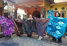 Batik Dewa Lowano Purworejo Tembus Pasar 4 Negara Lewat Pewarna Alam