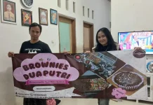 Dampingi UMKM Desa Sidokare, KKN Undip Perkuat Promosi Visual dan Rekap Penjualan