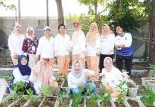 Dharma Wanita Kemenkum Jateng Kembangkan Greenhouse untuk Ketahanan Pangan