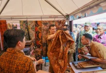 HUT ke-81 Jateng, Ratusan UMKM Banjiri di Halaman Kantor Gubernur