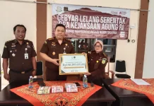Lelang 19 Lot Barang Rampasan, Kejari Salatiga Setor Rp150,2 Juta ke Negara