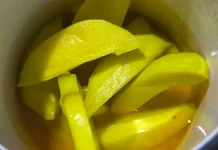 Asinan Mangga Segar, Camilan Asem Manis Pedas yang Bikin Nagih