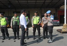Propam Polda Jateng Periksa Personel Polres Semarang, Kapolres Serahkan Ponsel
