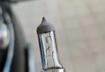 Bukan Sekadar Terang, Kenali Standar dan Fungsi Lampu Mobil