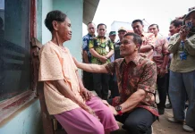 Gubernur Jateng Bantu Lansia yang Tercoret dari Daftar Penerima Bansos