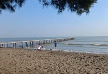 Kebersihan Terjaga, Pantai Tirang Semarang Jadi Pilihan Wisatawan