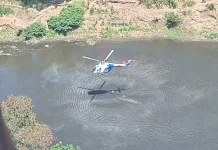 Polda Jateng Kerahkan Helikopter Water Bombing, Padamkan Api TPA Putri Cempo