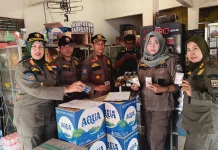 Satpol PP Rembang dan Bea Cukai Sita 1.716 Batang Rokok Ilegal dari Tiga Lokasi