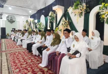 Ikuti Nikah Maulid di Kanzus Sholawat Pekalongan, 21 Pasangan Dapat Uang Mahar