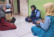 Kayla, Mahasiswa Tunanetra UIN Walisongo Praktek KKN Ajari Komputer Tunanetra