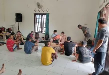 60 Warga Kalices Diterapi Bina Sehat