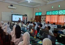 Polres Demak Bekali Pelajar SMAN 2 Mranggen Keterampilan Bijak Gunakan AI