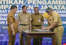 Lantik Kadinas Baru di Jateng, Luthfi Pastikan Tak Ada Titip Jabatan