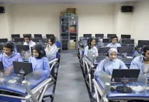 Dosen UPGRIS Ajak Anak Muda Jadi Inovator Melalui Icon Ecobis 3rd