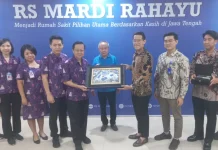 Menuju Green Hospital, RS Mardi Rahayu Kudus Gunakan PLTS Atap 416 kWp