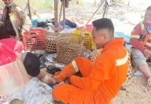Pemadaman TPA Landoh Rembang, Dua Petugas Terluka