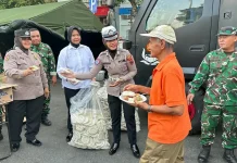 HUT ke-81 TNI, Kodim Pati Bagikan 1.500 Porsi Makan Gratis