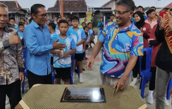 Samuel Wattimena Resmikan Lapangan Sepak Takraw Citra Kartika