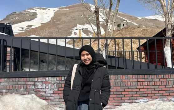 Jauh dari Tanah Air, Mahasiswi Indonesia di Iran Justru Kian Nasionalis