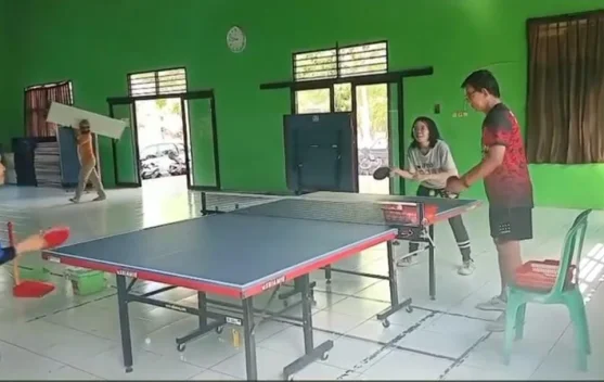 Di Balik Pantulan Bola, Ada Tekad Atlet Para Tenis Meja Semarang