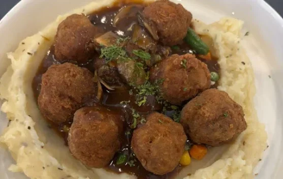 Resep Swedish Meatball Lezat dengan Saus Gurih