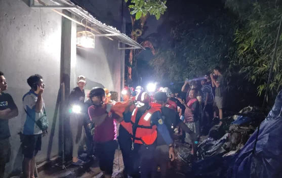 Banjir Semarang 2026: Dua Orang Tewas Akibat Hujan Deras dan Angin Kencang