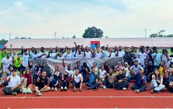 Mahasiswa Internasional Undip dan UNS Perkuat Persahabatan Lewat Sepak Bola