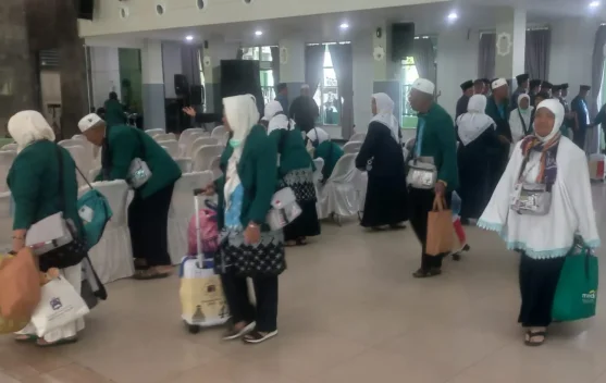 Dua Jemaah Haji Kudus Masih Berada di Tanah Suci