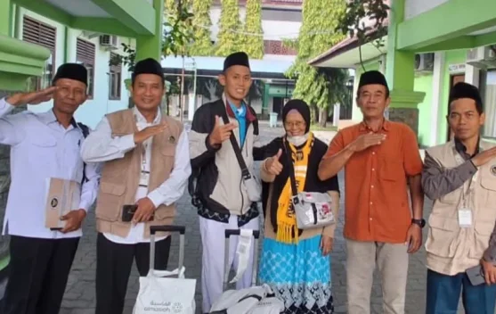 Kepulangan Tertunda karena Sakit, Tiga Jemaah Haji Asal Rembang Tiba di Tanah Air