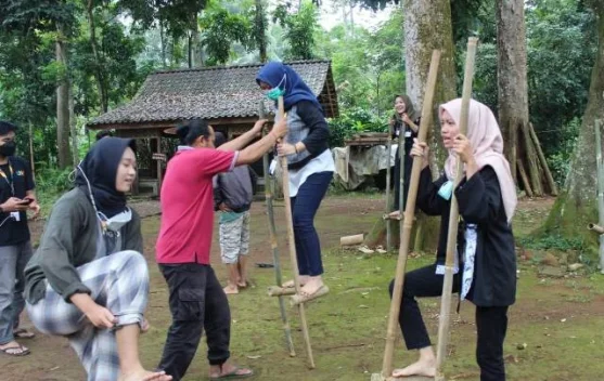 Libur Sekolah, Desa Wisata Kandri Tawarkan Pengalaman Bertani hingga Main Egrang