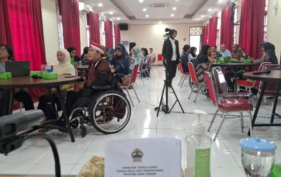 Menepis Diskriminasi dan Membuka Pintu Karier bagi Pekerja Difabel di Jawa Tengah