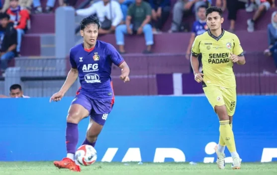Yandi Sofyan dan Irkham Mila Tinggalkan Persik Kediri