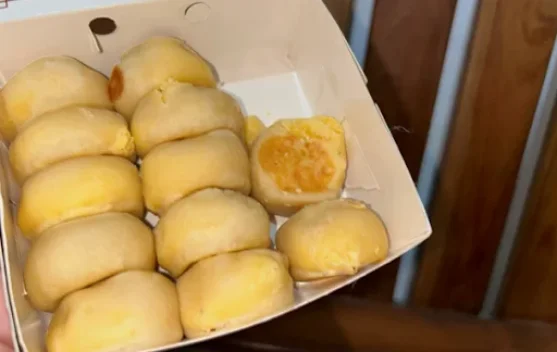 Bakpia, Oleh-Oleh Legendaris yang Manis