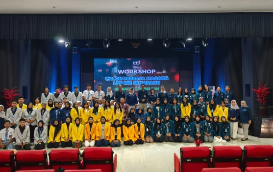 Workshop RRI Semarang Perkuat Pemahaman Penyiaran Publik bagi Peserta Magang