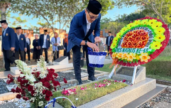 Dies Natalis ke-45, Civitas Akademika UPGRIS Ziarah ke Ma…