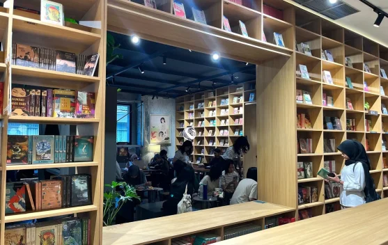 Ruang Komunal, Wajah Baru Toko Buku Masa Kini