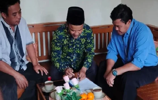 TASPEN Semarang Serahkan Bantuan Sosial Pembangunan MI Darussalam Wanutengah