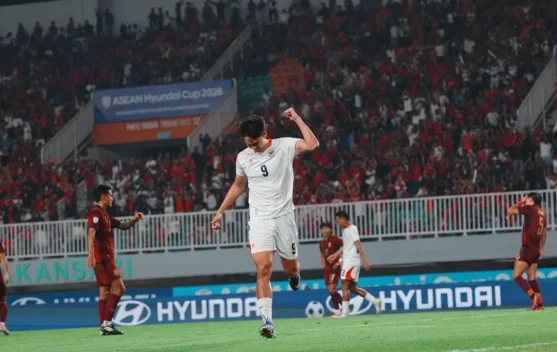 Mengenal Mitch Baker, Tenyata Neneknya Asal Semarang