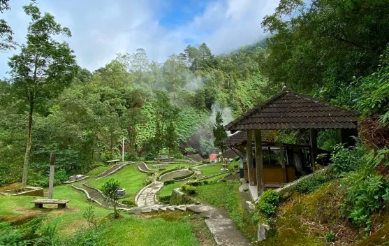 Pesona Alam Candi Gedong Songo
