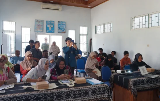 Tingkatkan Daya Saing, Undip Bekali Pelaku UMKM Jepara Strategi Pemasaran Digital